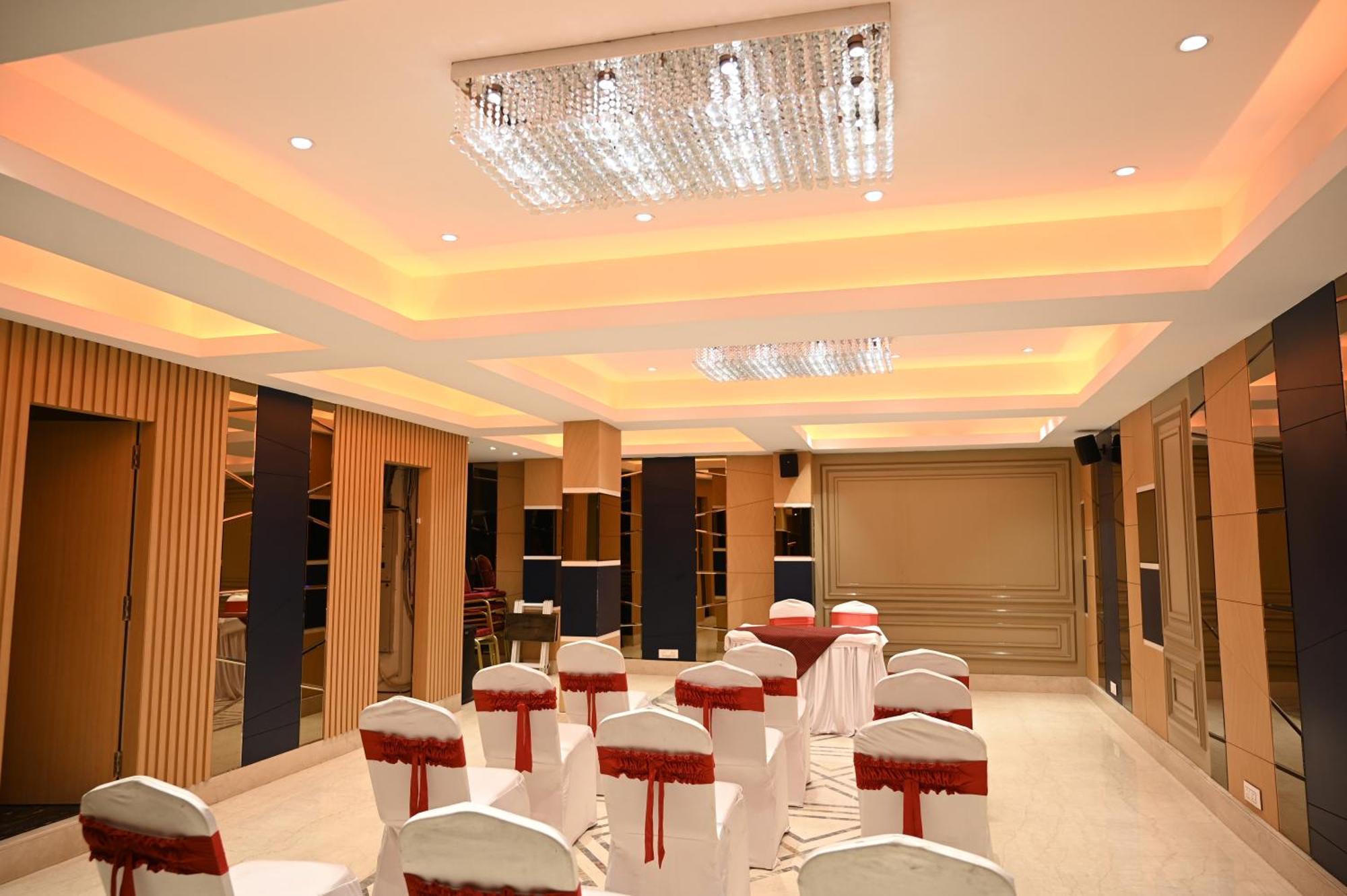 Hotel Trax International Jamshedpur Eksteriør bilde